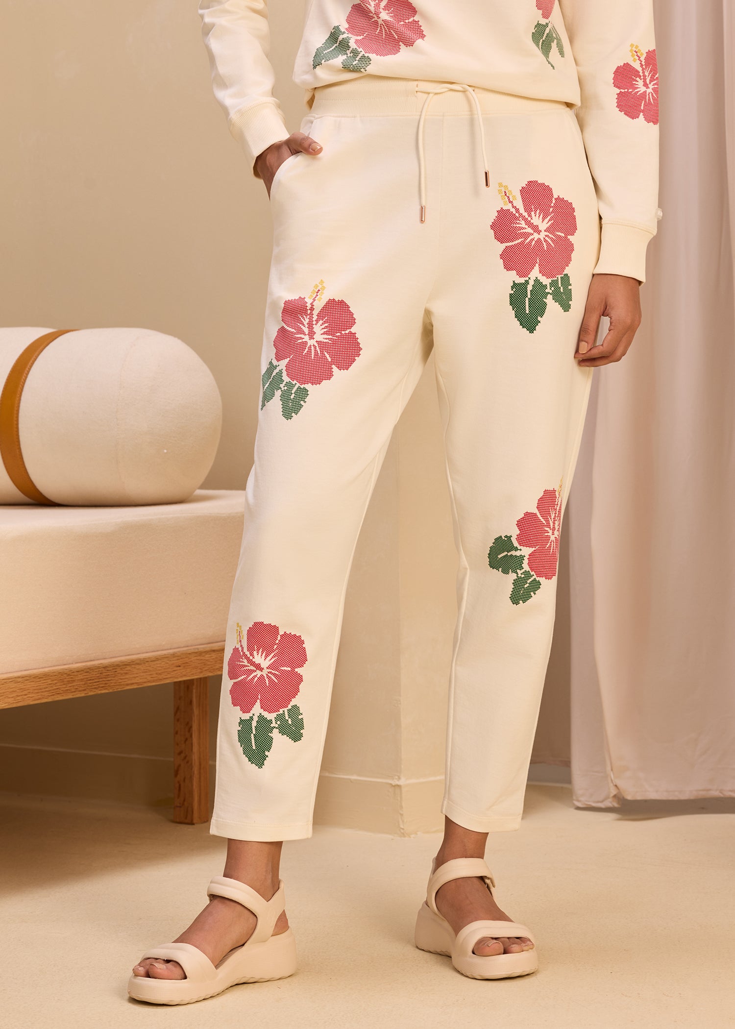 ボトムス Mila Trousers - Cabin Stripe Floral 2-3y ボトムス Mila Trousers - Cabin Stripe Floral 2-3y ボトムス Mila