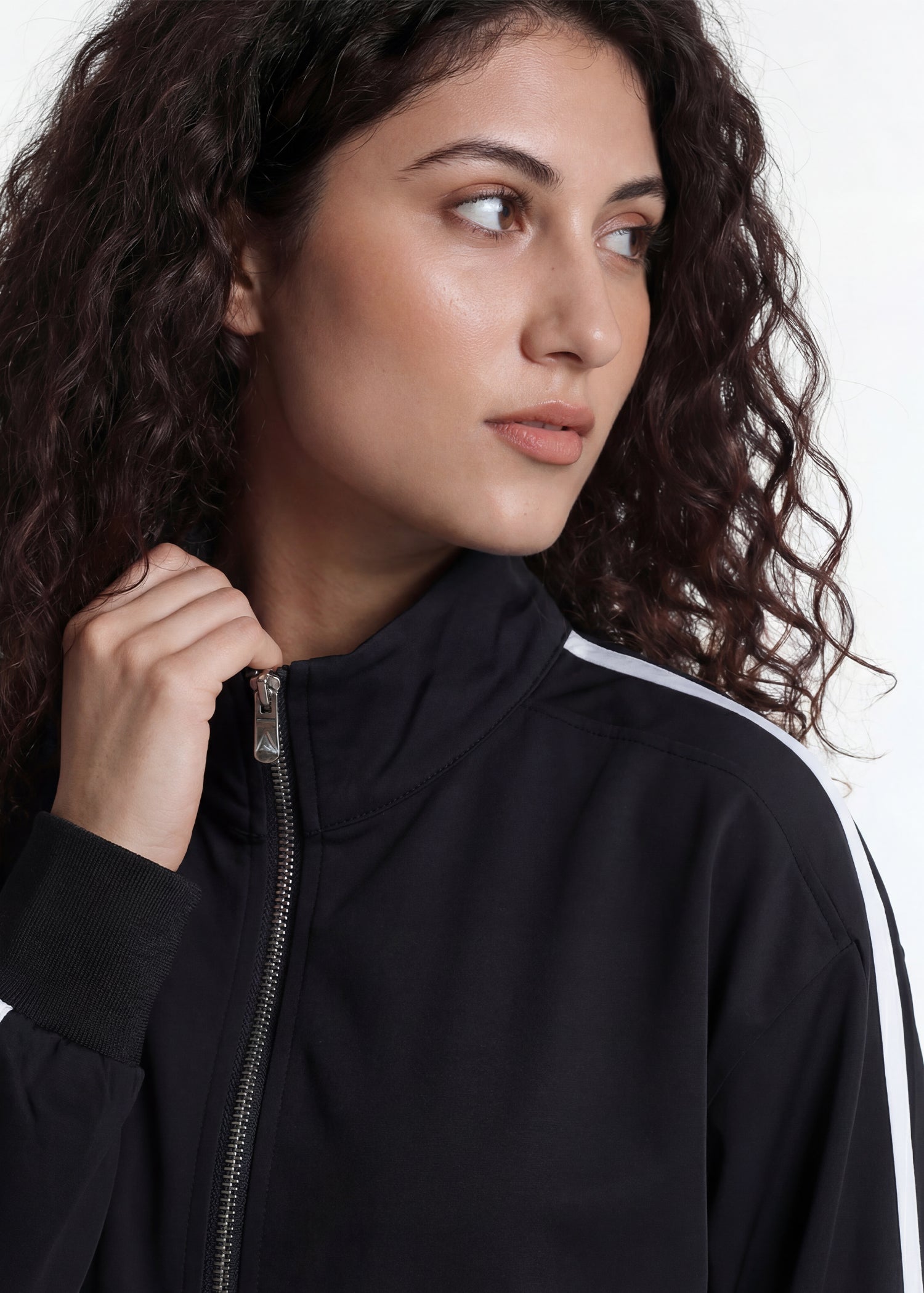 Stylish Side Panel Zipper Jacket in Black | Shop Now – ALONGE
